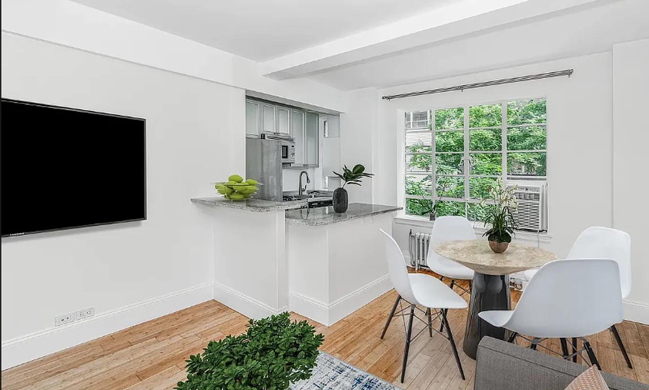 140 East 40th Street 3-A, Murray Hill, Midtown East, NYC - 1 Bedrooms  
1 Bathrooms  
3 Rooms - 