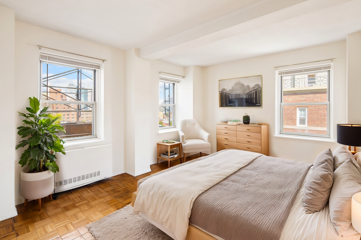 Photo 1 of 111 Hicks Street 7L, Brooklyn Heights, New York, $715,000, Web #: 1086504823