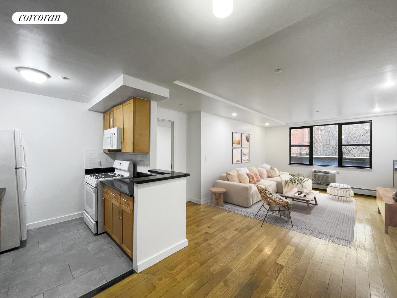 1405 5th Avenue 7B, South Harlem, Upper Manhattan, NYC - 2 Bedrooms  
2 Bathrooms  
4 Rooms - 