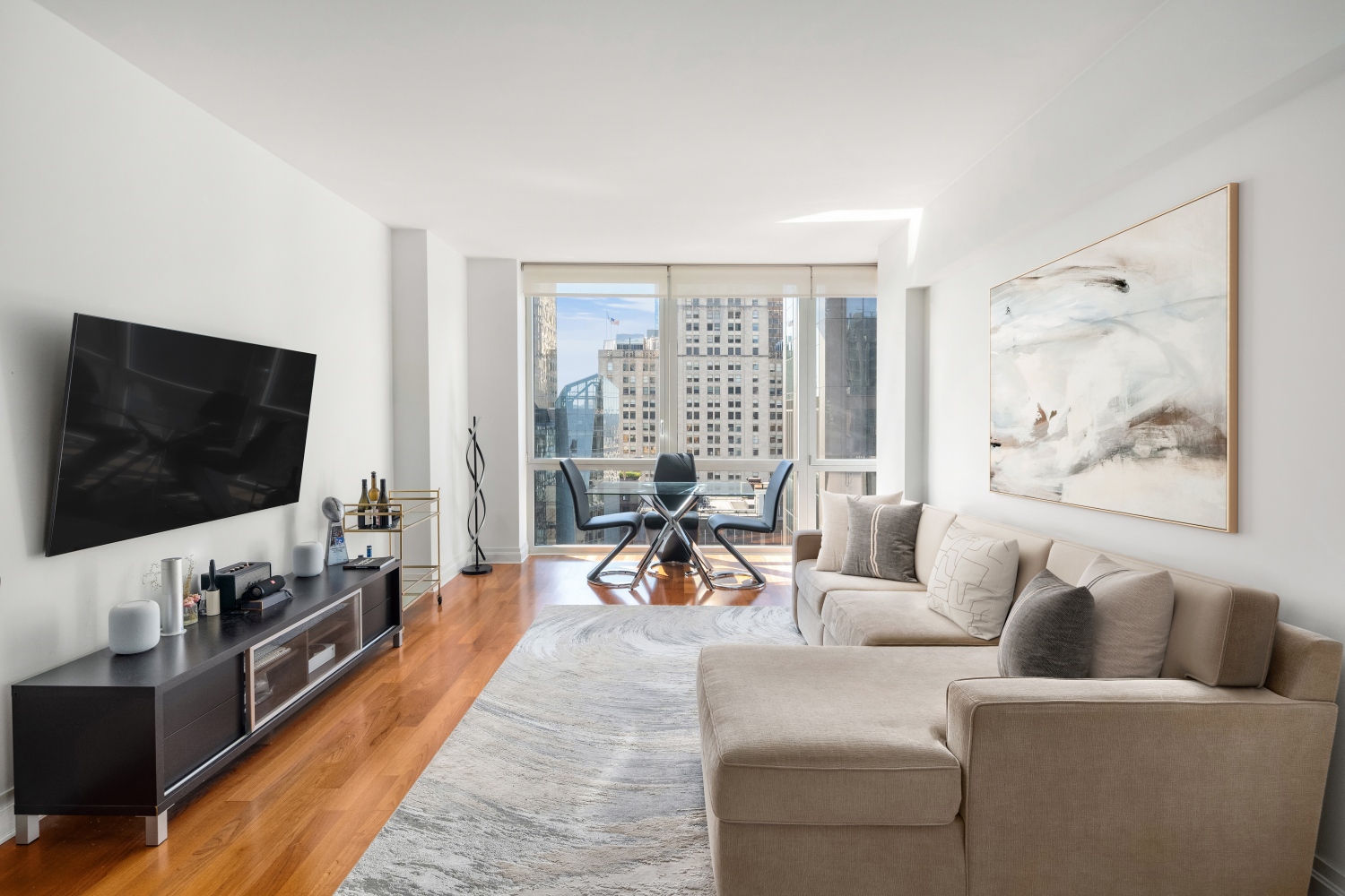 39 East 29th Street 29A, Nomad, Downtown, NYC - 2 Bedrooms  
2 Bathrooms  
4 Rooms - 