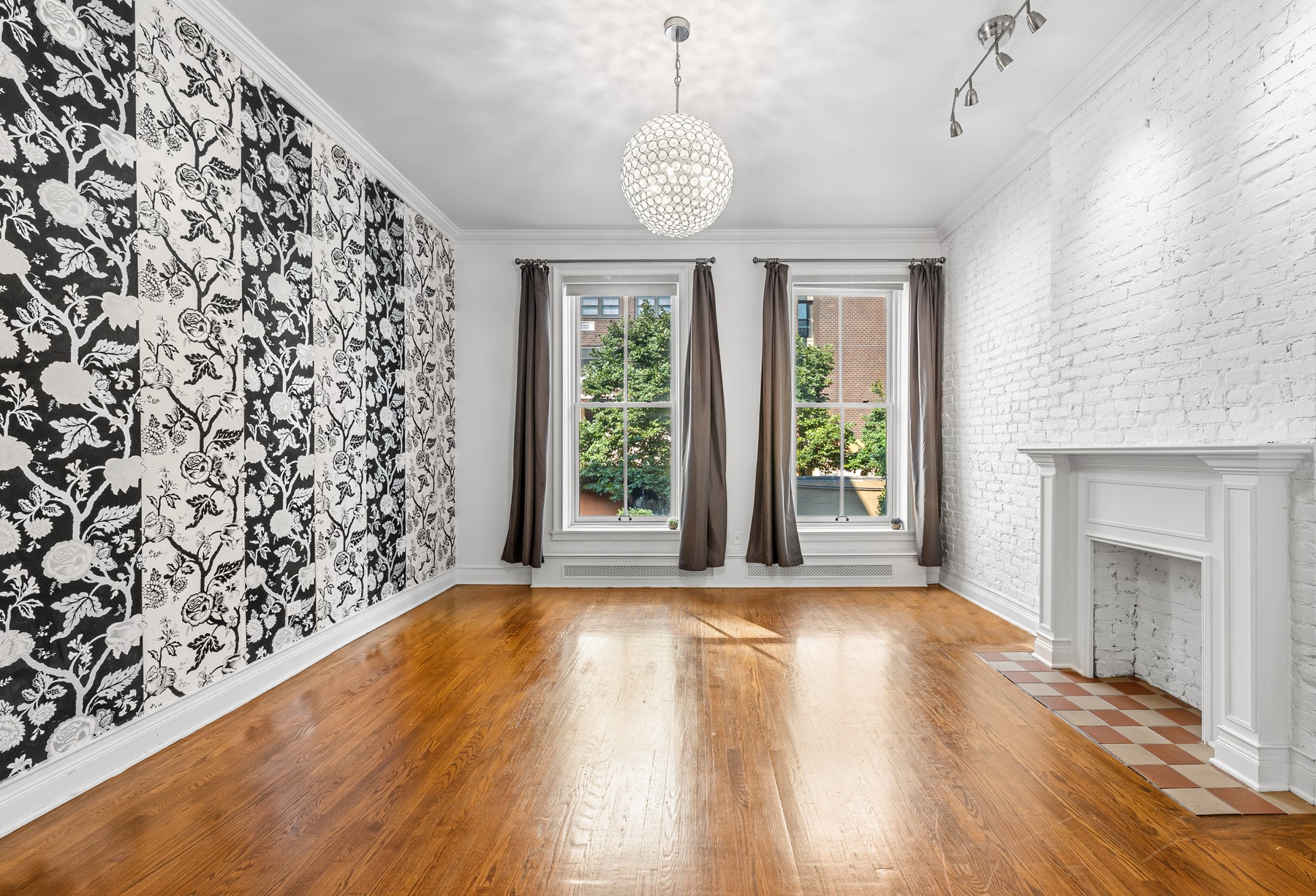 259 West 132nd Street, West Harlem   Manhattanville, Upper Manhattan, NYC - 6 Bedrooms  
6 Bathrooms  
14 Rooms - 