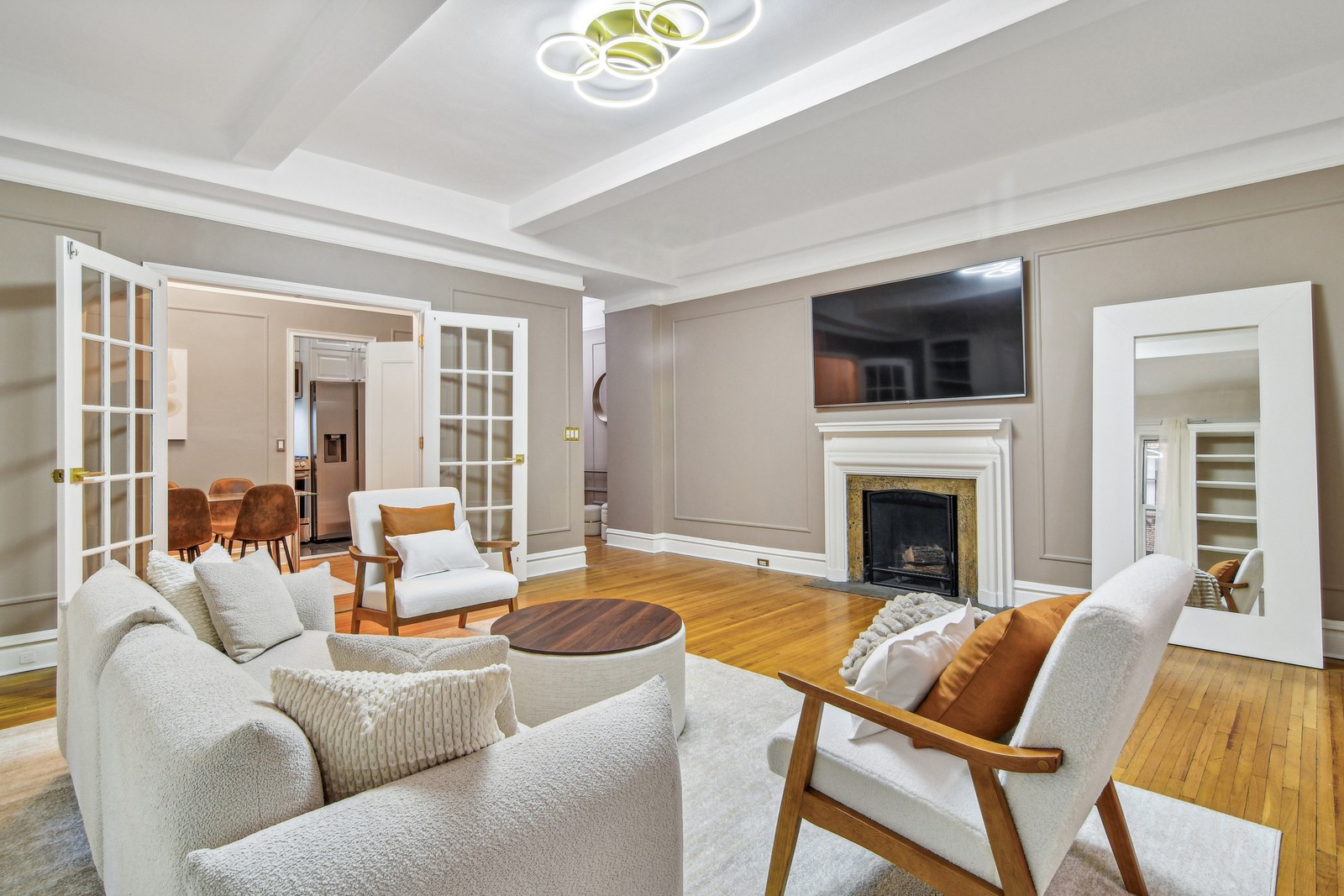 77 Park Avenue 2H, Murray Hill, Midtown East, NYC - 1 Bedrooms  
1.5 Bathrooms  
3 Rooms - 