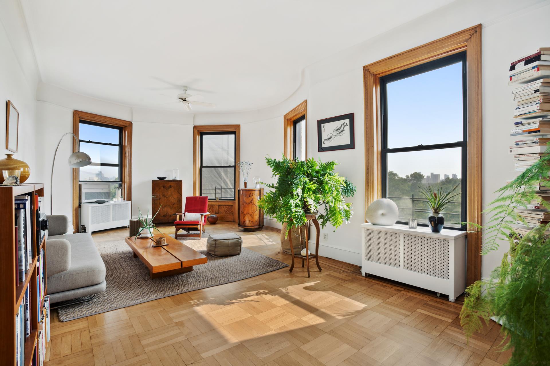 Photo 1 of 418 Central Park 71, Manhattan Valley, NYC, $1,799,999, Web #: 1086899609