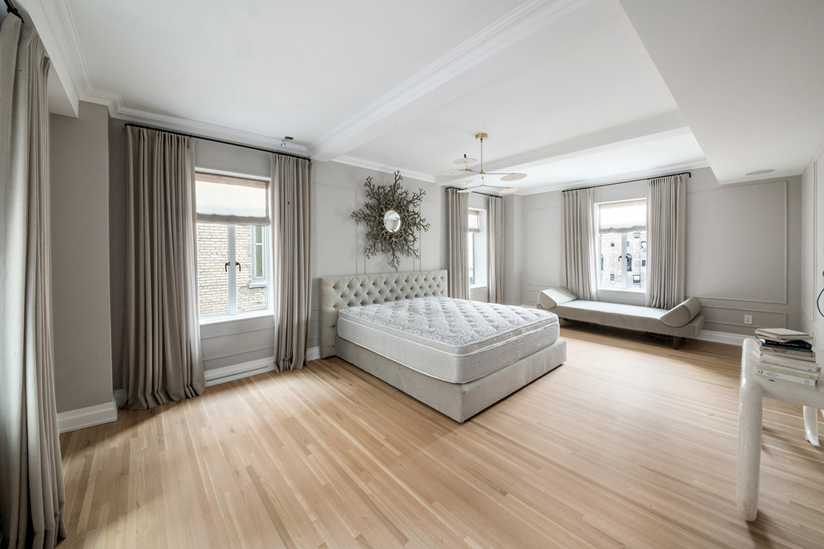 737 Park Avenue 15E, Lenox Hill, Upper East Side, NYC - 5 Bedrooms  
7.5 Bathrooms  
10 Rooms - 