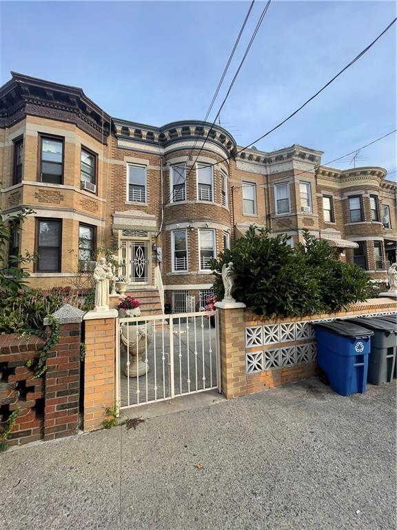 6811 16th Avenue, Bensonhurst, Brooklyn, New York - 4 Bedrooms  
3 Bathrooms - 