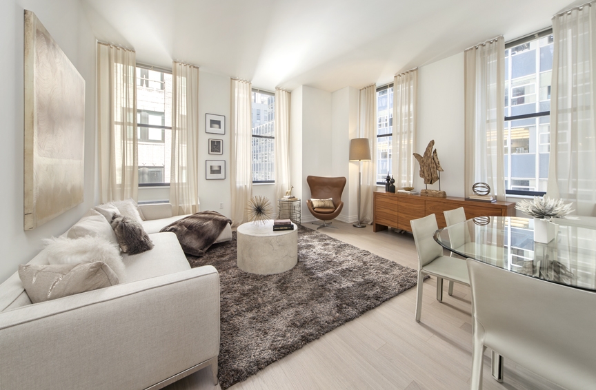 70 Pine Street 2801, Financial District, Downtown, NYC - 2 Bedrooms  
2 Bathrooms  
4 Rooms - 