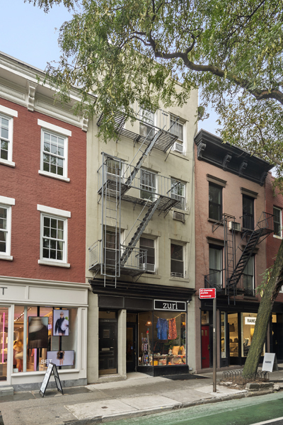 363 Bleecker Street, West Village, Downtown, NYC - 6 Bedrooms  
3.5 Bathrooms  
14 Rooms - 