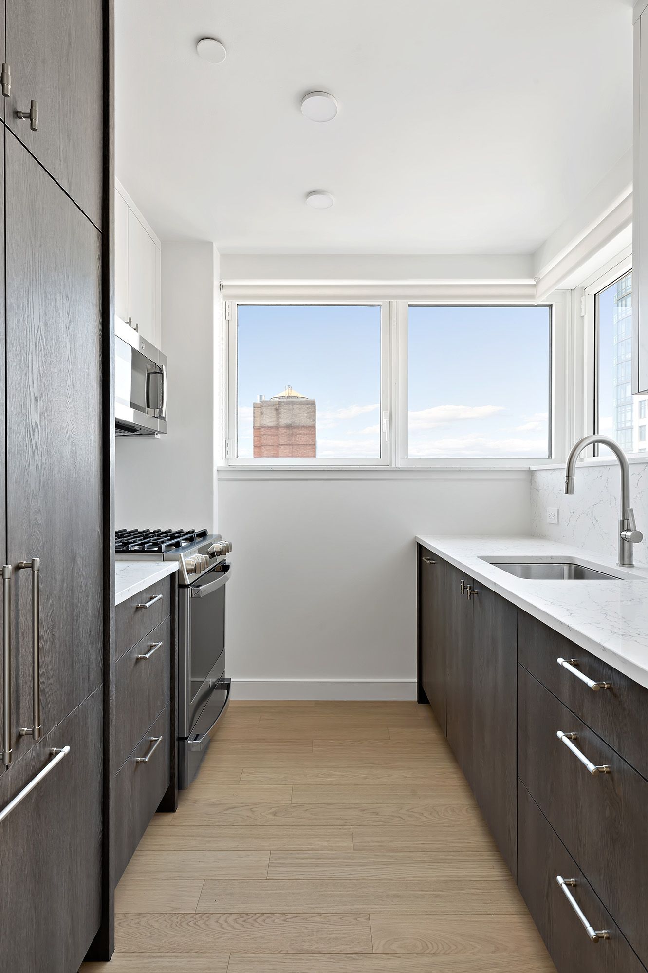 55 West 25th Street 16-D, Nomad, Downtown, NYC - 2 Bedrooms  
2 Bathrooms  
4 Rooms - 