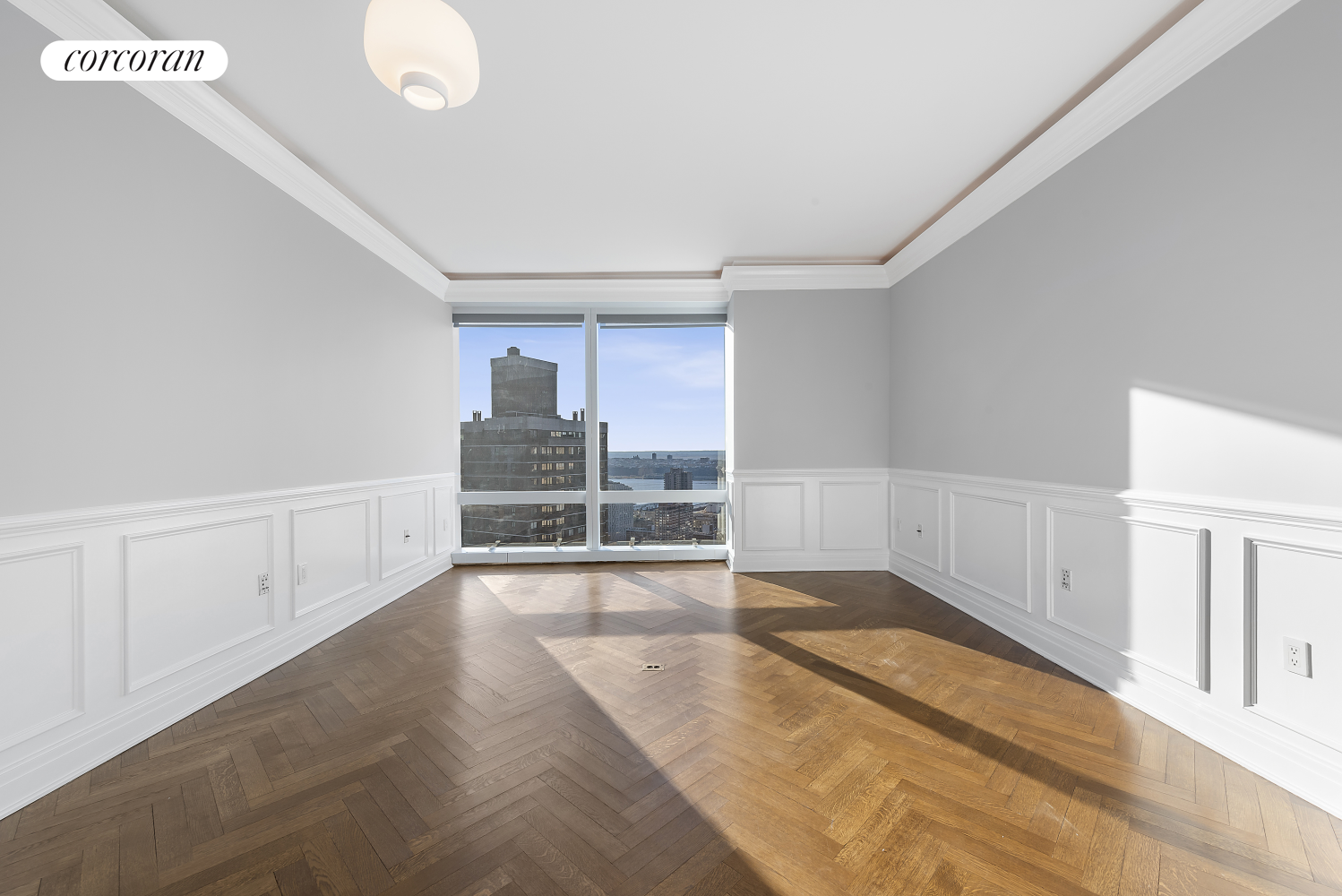 25 Columbus Circle 55F, Lincoln Square, Upper West Side, NYC - 2 Bedrooms  
2 Bathrooms  
4 Rooms - 