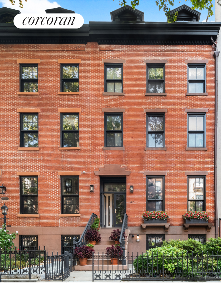 37 Sidney Place, Brooklyn Heights, Brooklyn, New York - 6 Bedrooms  
7.5 Bathrooms  
13 Rooms - 