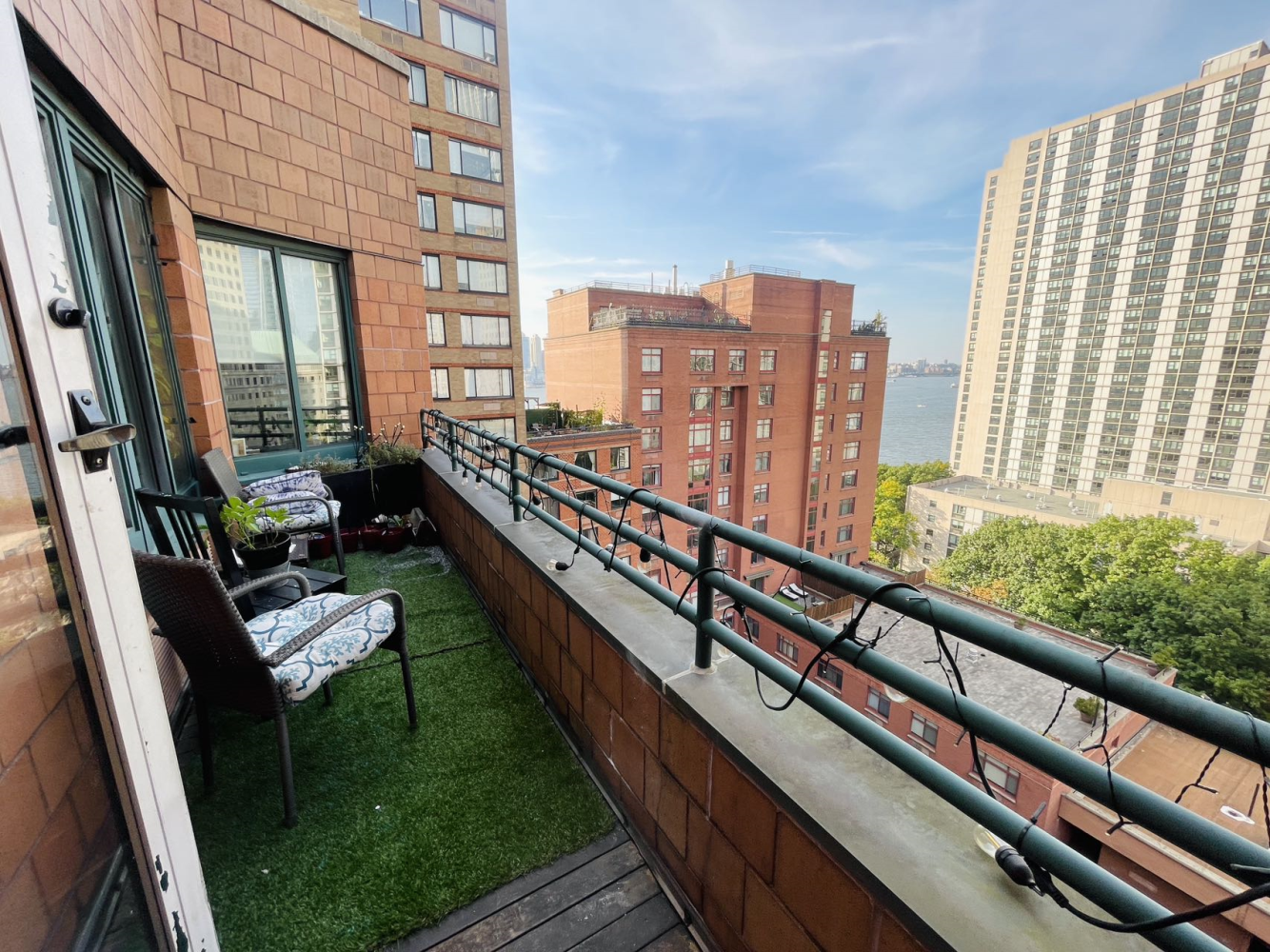 Photo 1 of 333 Rector Place Ph1w, Battery Park City, NYC, $5,850, Web #: 1088083865