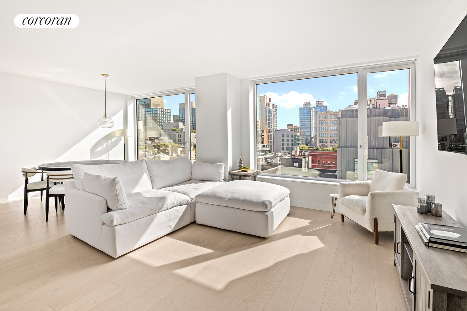 450 Washington Street 1107, Tribeca, Downtown, NYC - 2 Bedrooms  
2 Bathrooms  
4 Rooms - 