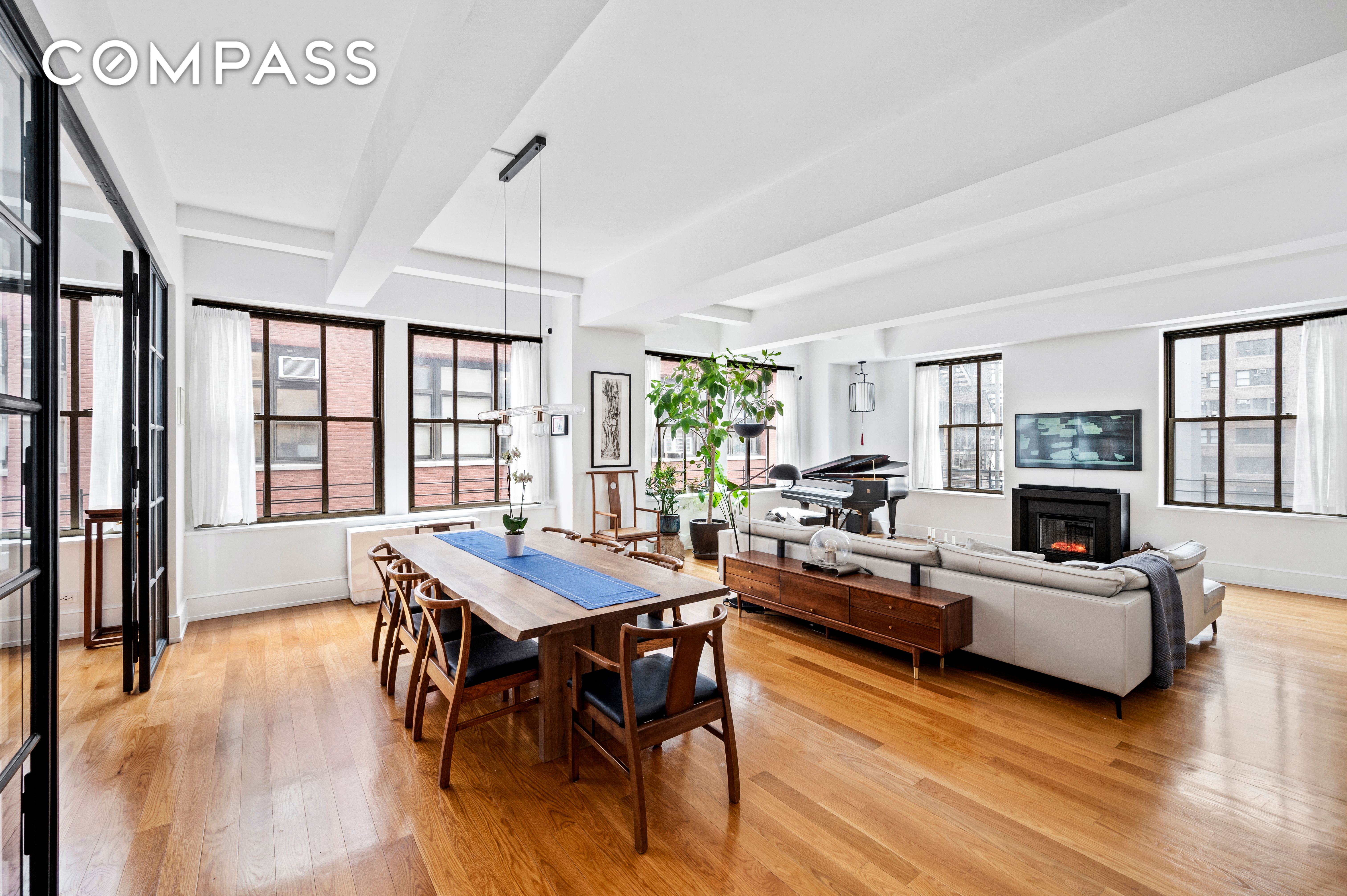 130 West 30th Street 11C, Chelsea, Downtown, NYC - 3 Bedrooms  
3 Bathrooms  
7 Rooms - 