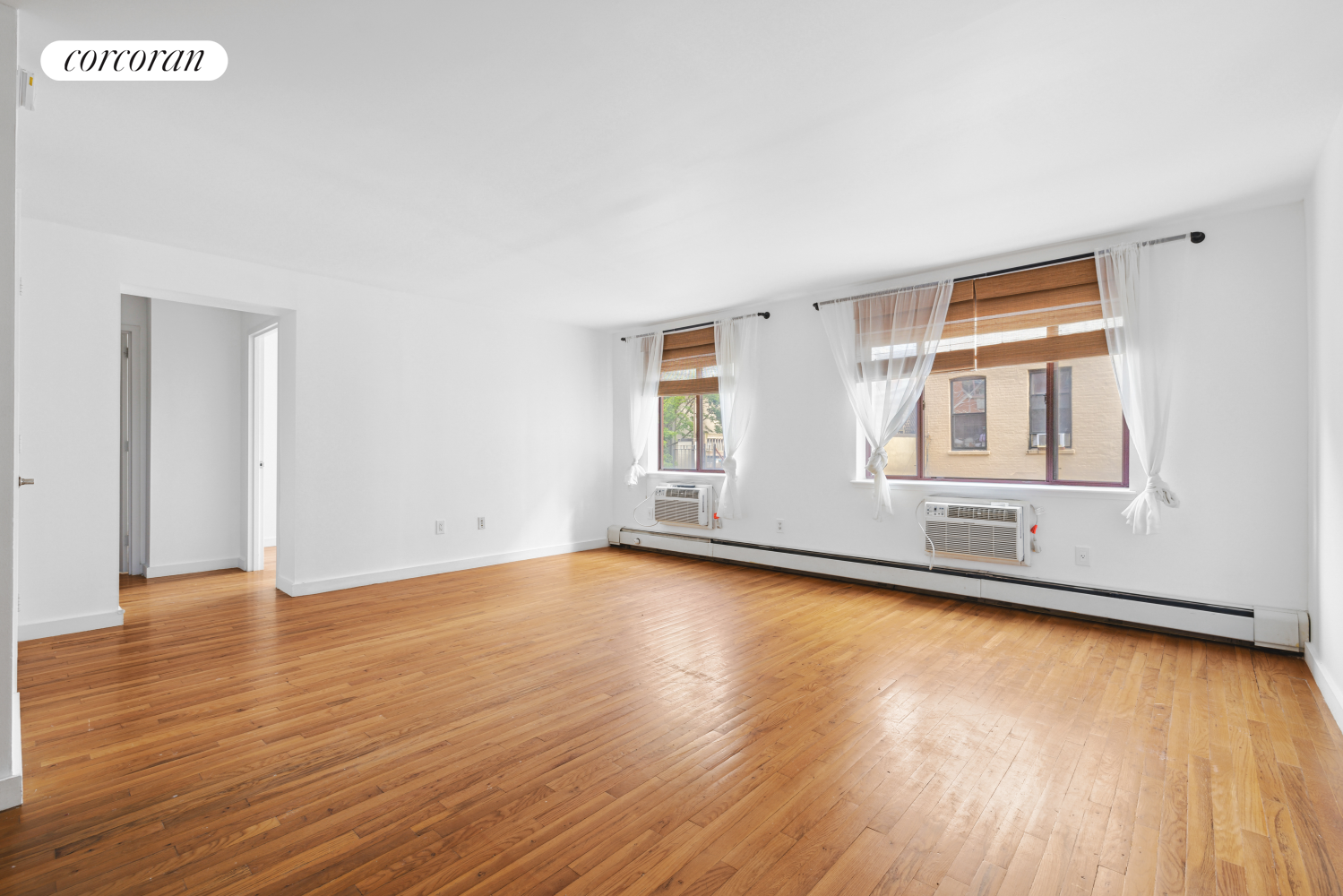 217 East 7th Street 3Ab, East Village, Downtown, NYC - 2 Bedrooms  
2 Bathrooms  
4 Rooms - 