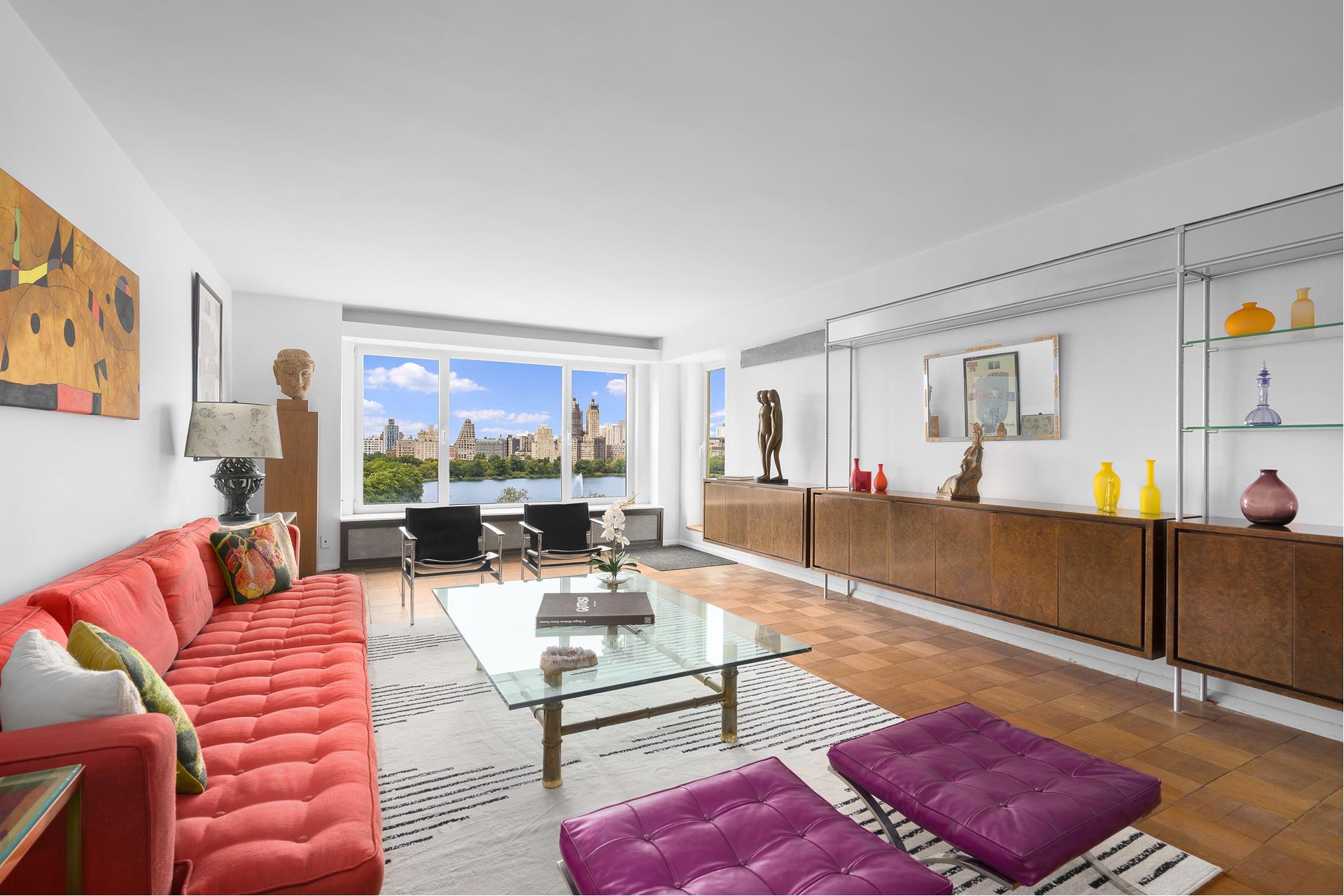 Photo 1 of 1050 5th Avenue 17D, Upper East Side, NYC, $6,995,000, Web #: 1088734107