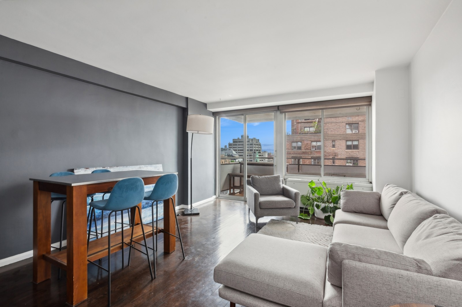 142 East 16th Street 18C, Gramercy Park, Downtown, NYC - 1 Bathrooms  
3 Rooms - 