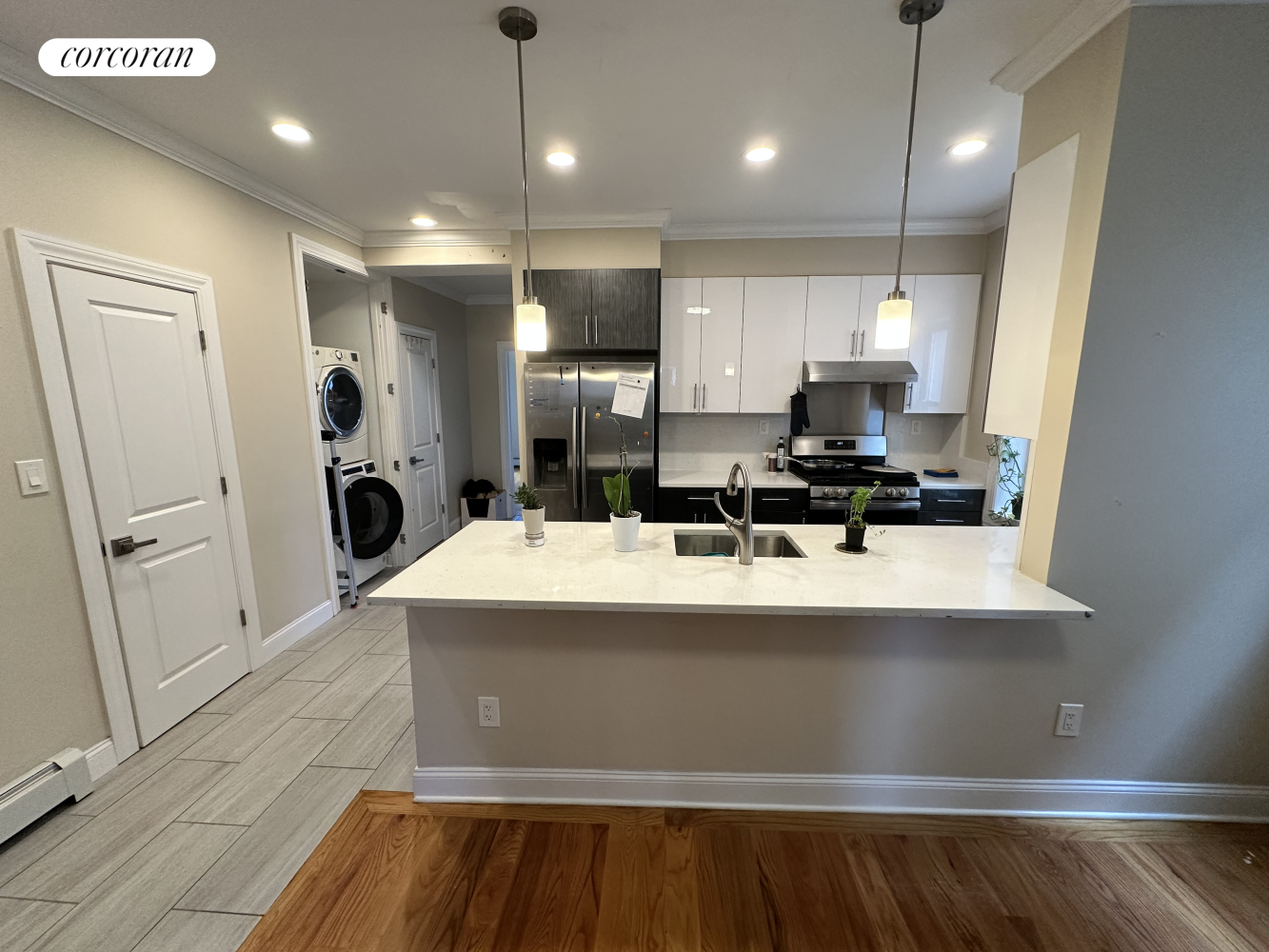 Photo 1 of 21-63 36th Street 1, Ditmars Steinway, New York, $4,250, Web #: 1088748325