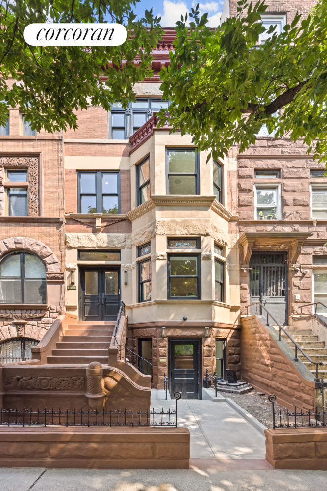 1235 Dean Street 4, Crown Heights, Brooklyn, New York - 3 Bedrooms  
2 Bathrooms  
7 Rooms - 