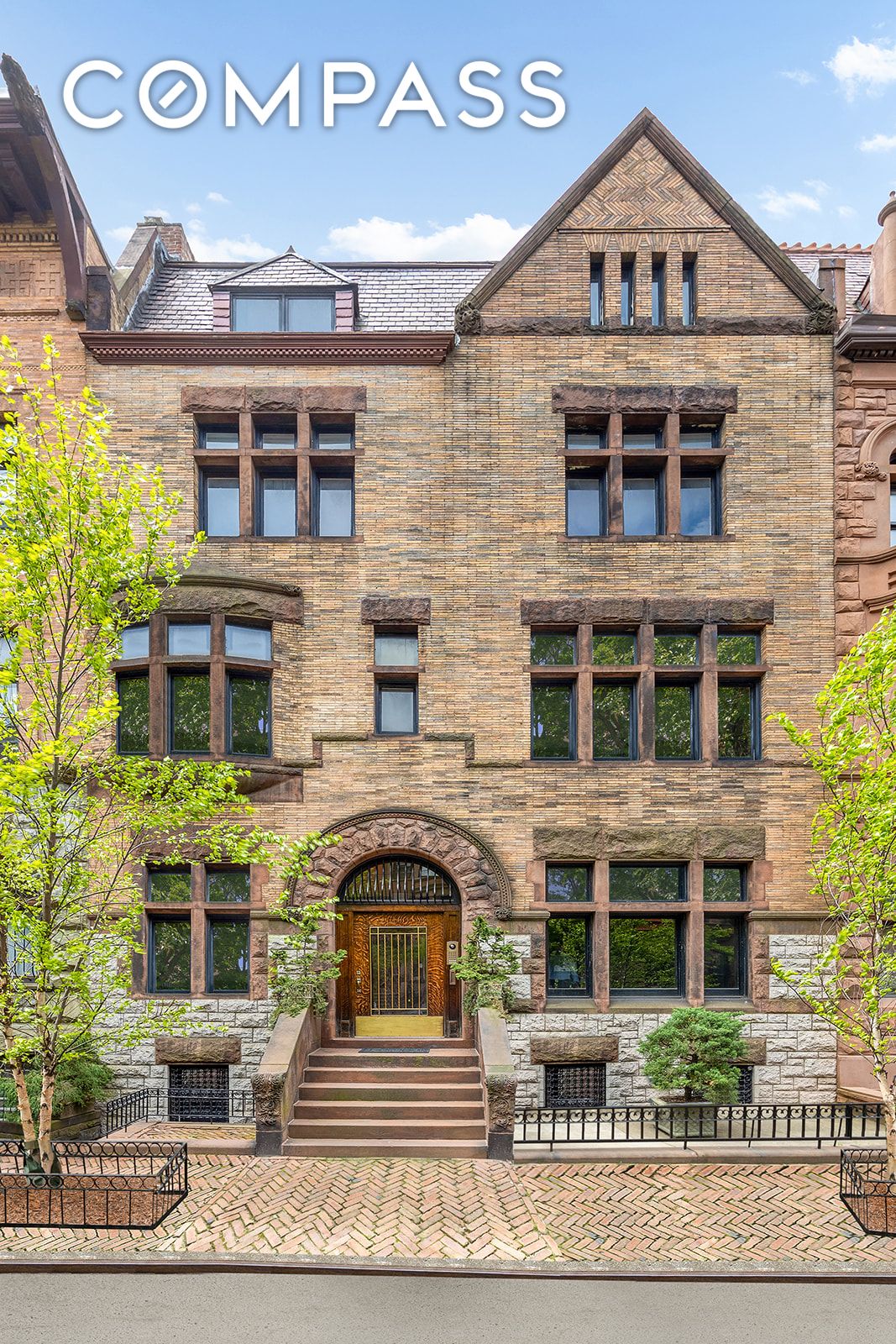 842 Carroll Street, Park Slope, Brooklyn, New York - 12 Bedrooms  
6.5 Bathrooms  
19 Rooms - 