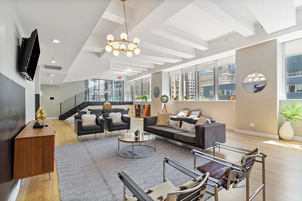 53 Park Place 8J, Tribeca, Downtown, NYC - 3 Bedrooms  
1 Bathrooms  
4 Rooms - 