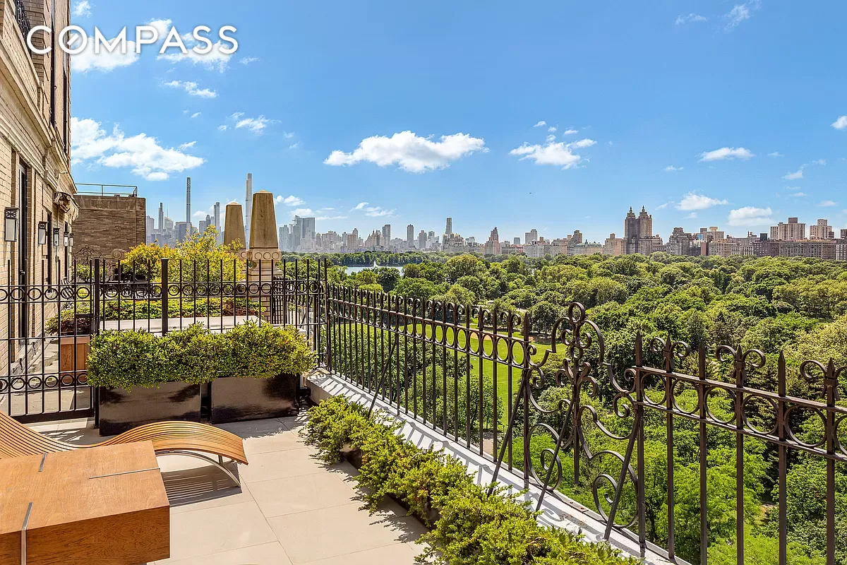 1200 5th Avenue Phb, Upper Carnegie Hill, Upper East Side, NYC - 4 Bedrooms  
4.5 Bathrooms  
9 Rooms - 