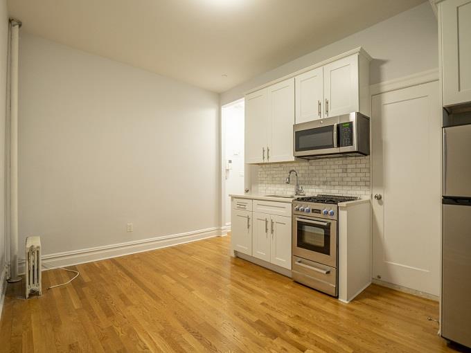 Photo 1 of 230 West 99th Street 1-S, Upper West Side, NYC, $2,350, Web #: 1089108823