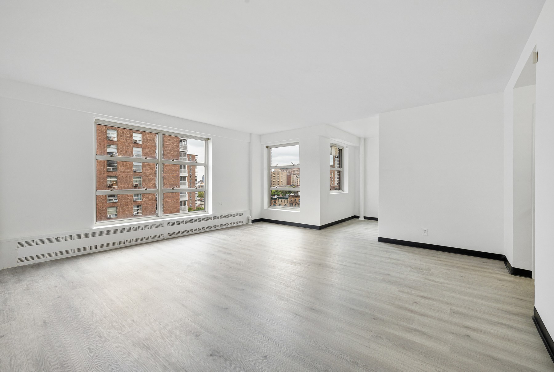 Photo 1 of 100 La Salle Street 14E, Morningside Heights, NYC, $319,000, Web #: 1089124009