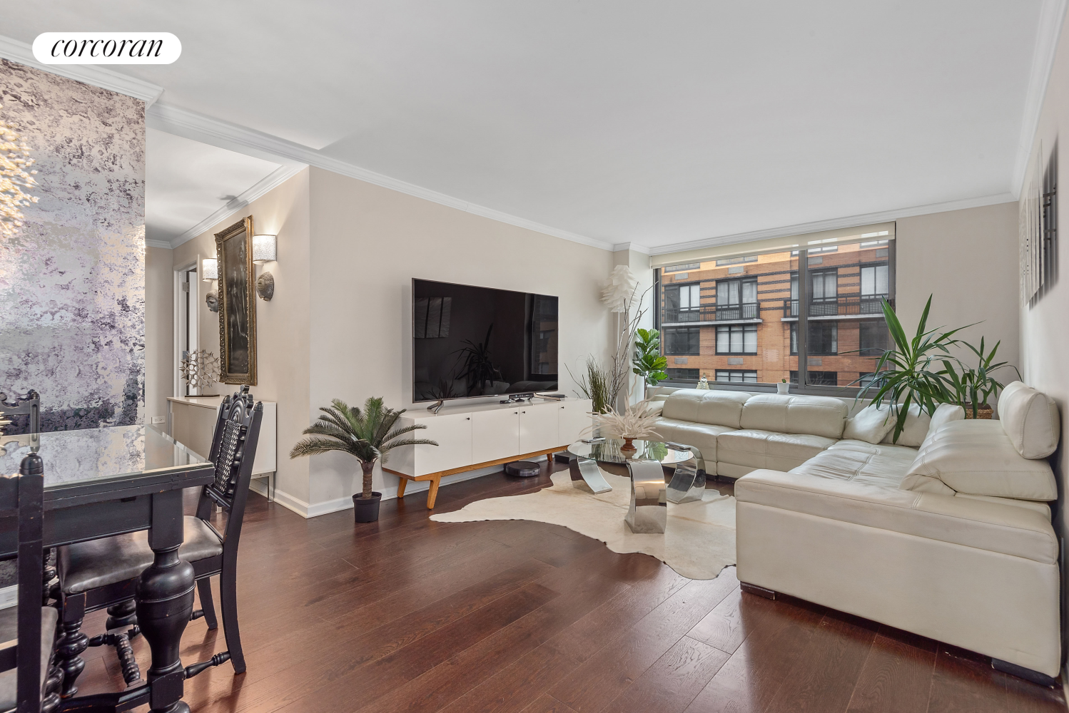 2 South End Avenue 8Lm, Battery Park City, Downtown, NYC - 3 Bedrooms  
2 Bathrooms  
8 Rooms - 