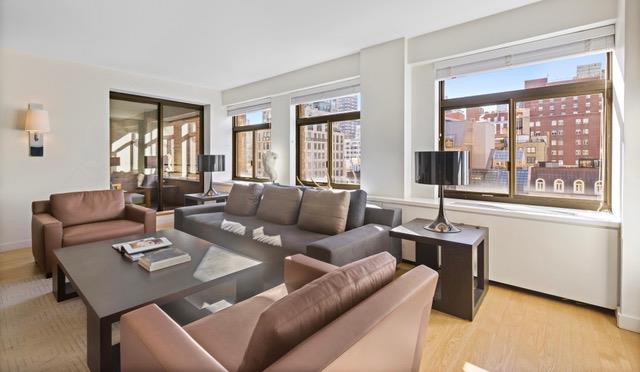 124 East 79th Street 8D, Lenox Hill, Upper East Side, NYC - 2 Bedrooms  
2.5 Bathrooms  
5 Rooms - 