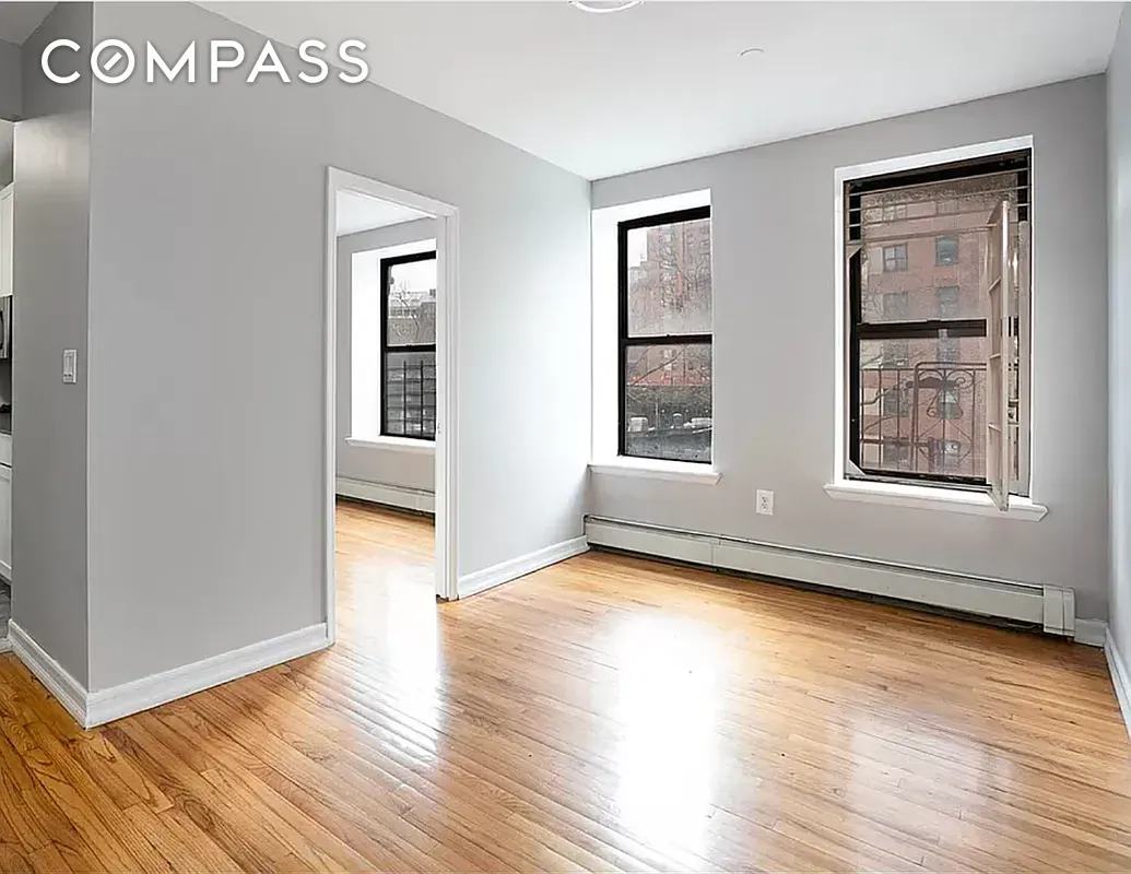 449 West 125th Street 2A, Manhattanville, Upper Manhattan, NYC - 2 Bedrooms  
1 Bathrooms  
5 Rooms - 