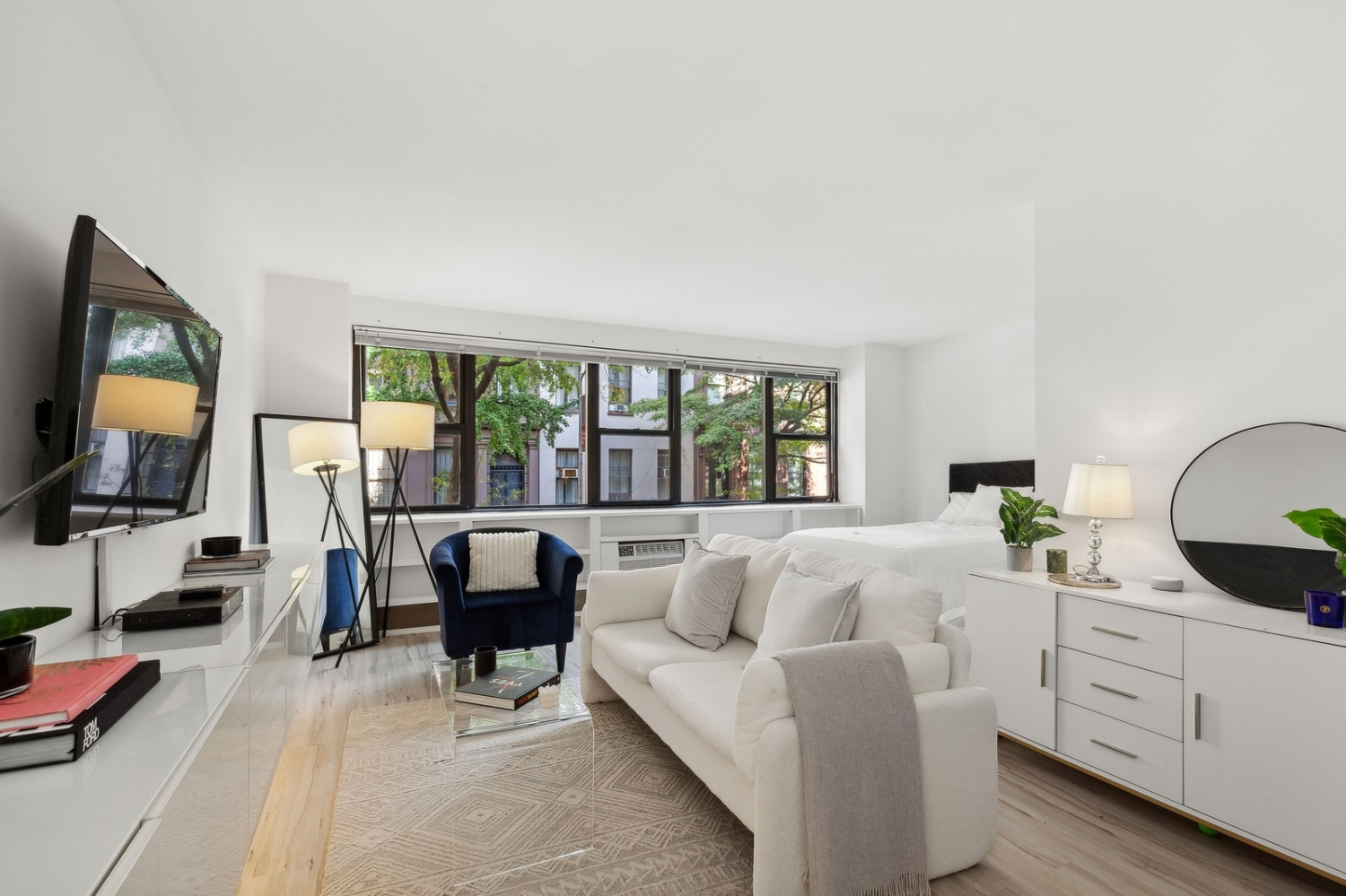 Photo 1 of 110 East 36th Street 2A, Midtown East, NYC, $415,000, Web #: 1089456390