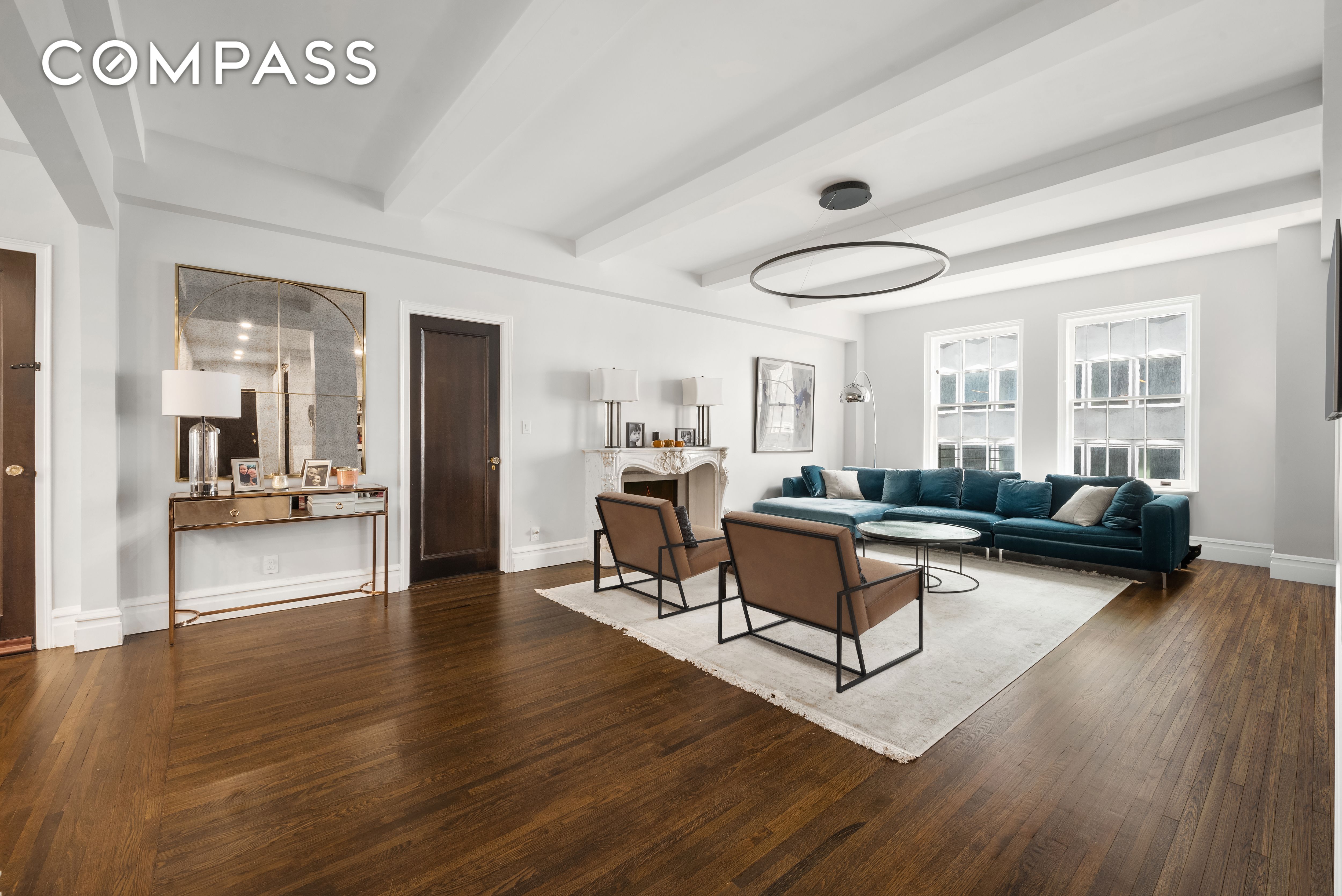 77 Park Avenue 10E, Murray Hill, Midtown East, NYC - 3 Bedrooms  
3 Bathrooms  
6 Rooms - 