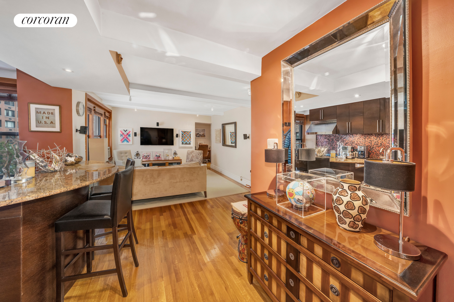 319 East 50th Street 9E, Turtle Bay, Midtown East, NYC - 1 Bedrooms  
1 Bathrooms  
3 Rooms - 