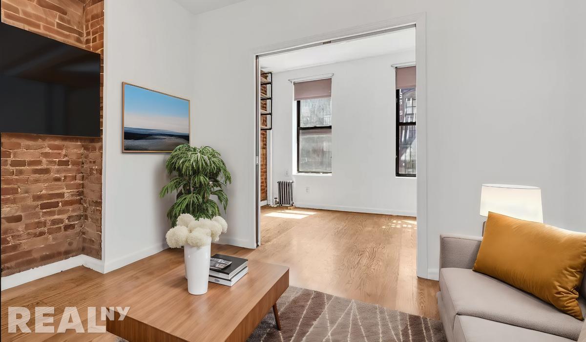 130 Allen Street 11, Lower East Side, Downtown, NYC - 2 Bedrooms  
1 Bathrooms  
4 Rooms - 