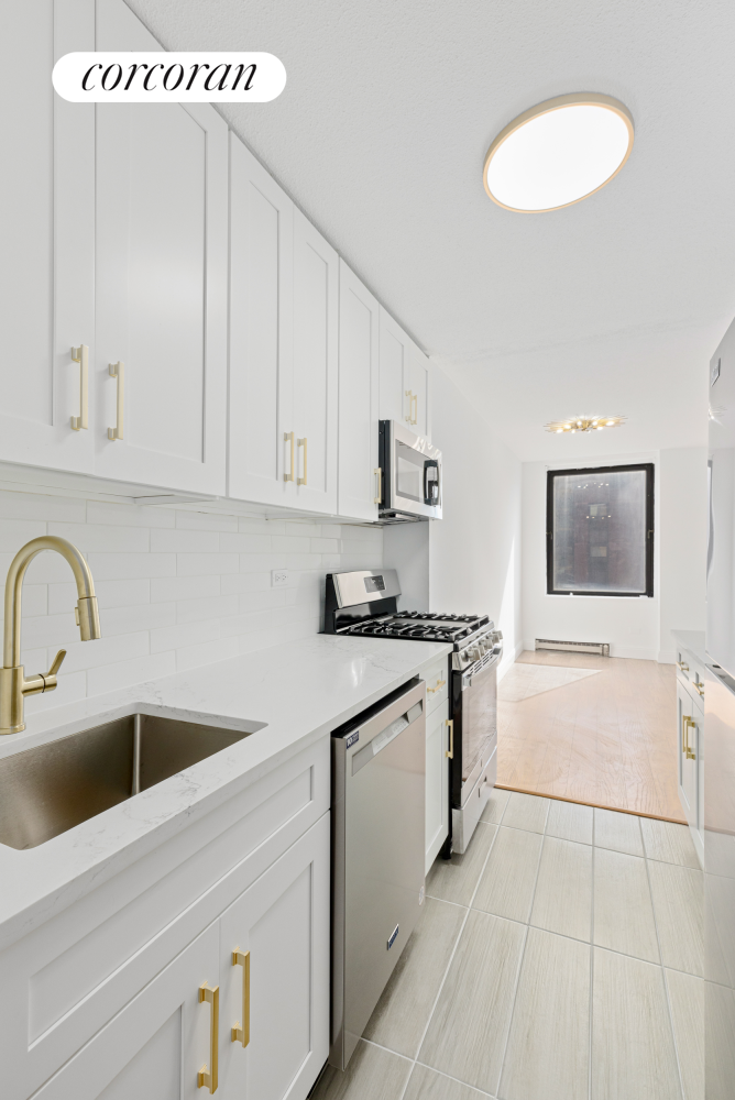 Photo 1 of 1641 3rd Avenue 20A, Upper East Side, NYC, $7,500, Web #: 1089625507