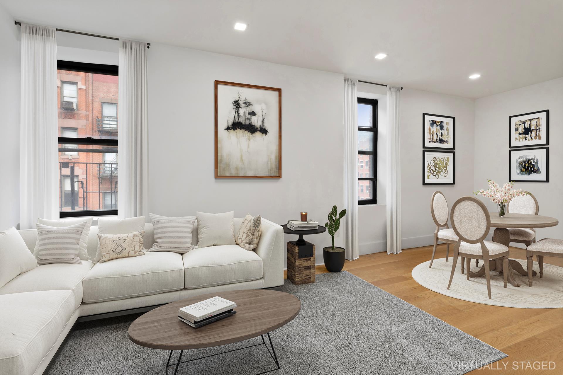 113 1st Avenue 3, East Village, Downtown, NYC - 2 Bedrooms  
1 Bathrooms  
4 Rooms - 