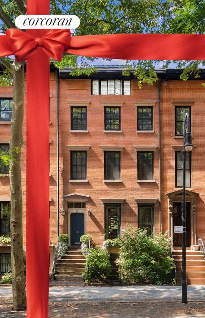 12 Sidney Place, Brooklyn Heights, Brooklyn, New York - 5 Bedrooms  
4.5 Bathrooms  
10 Rooms - 