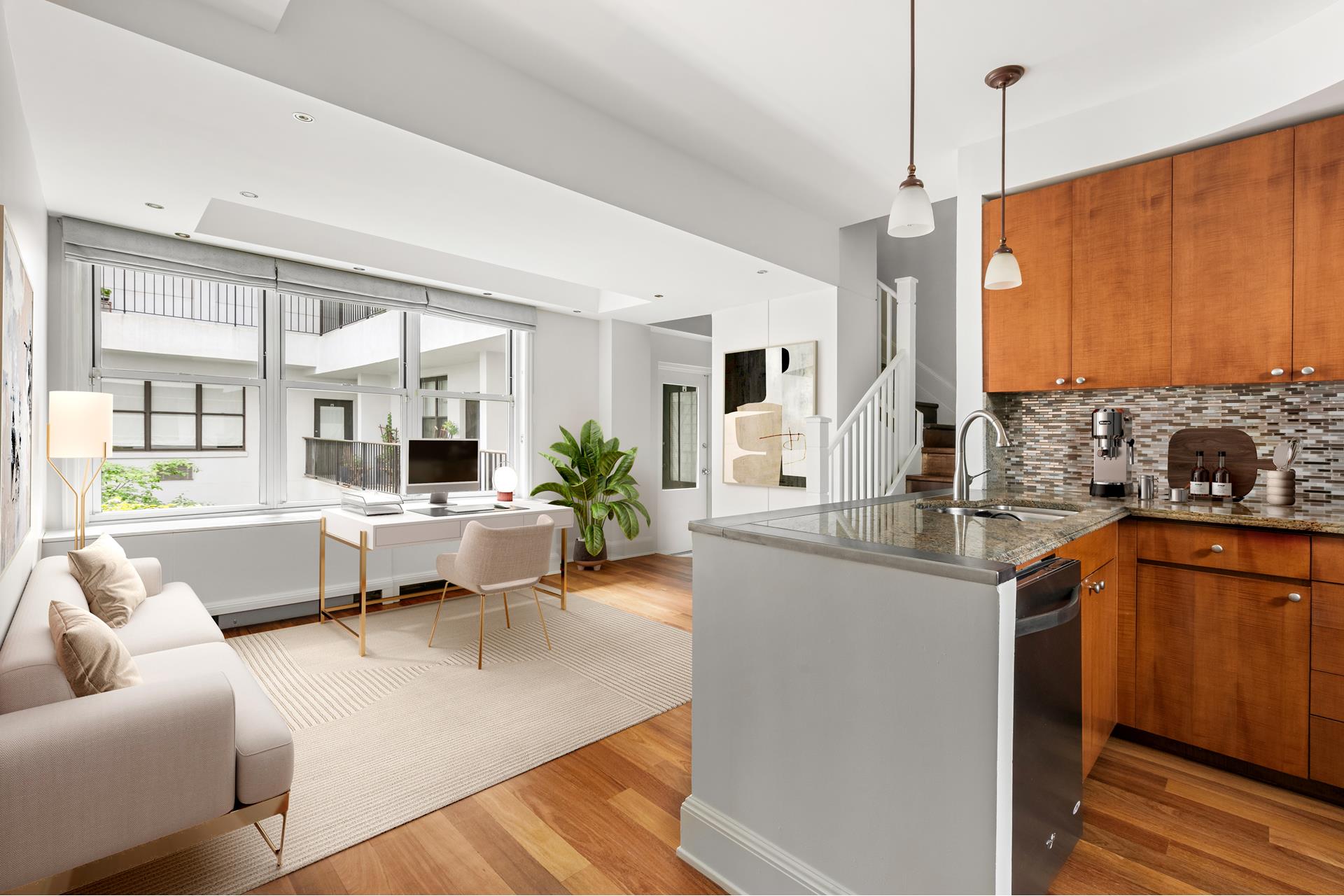 3 Hanover Square 22A, Financial District, Downtown, NYC - 3 Bedrooms  
3.5 Bathrooms  
6 Rooms - 