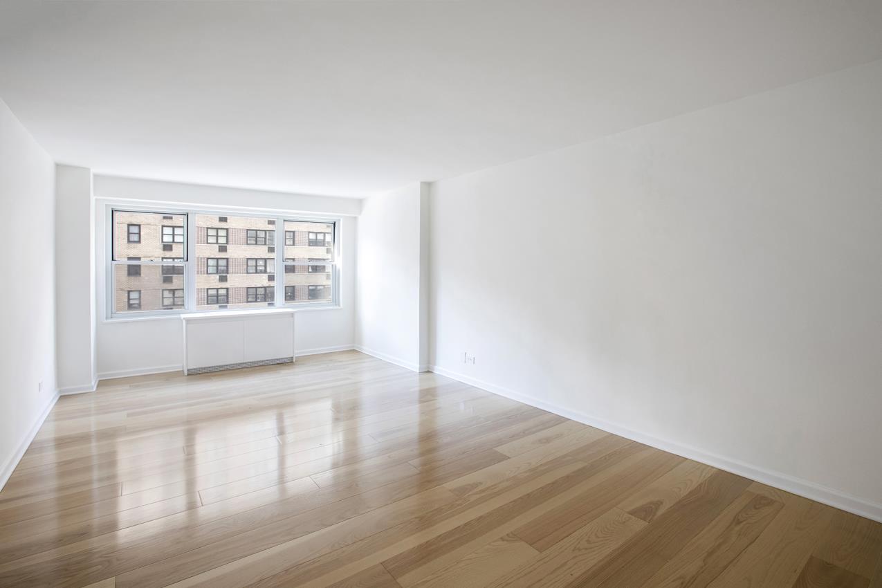 301 East 75th Street 5-C, Upper East Side, Upper East Side, NYC - 1 Bedrooms  
1 Bathrooms  
3 Rooms - 