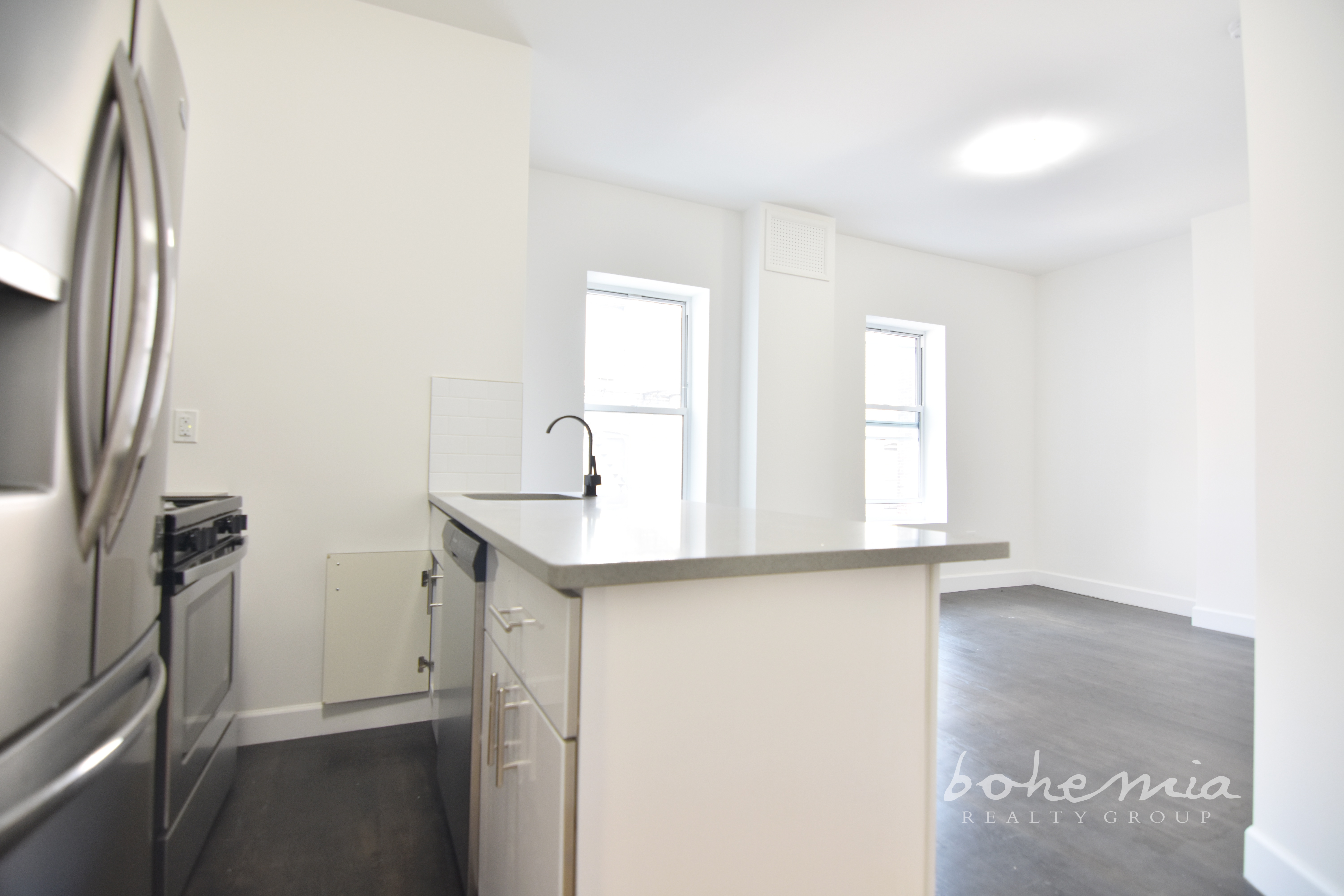 605 West 141st Street 62, Hamilton Heights, Upper Manhattan, NYC - 3 Bedrooms  
2 Bathrooms  
5 Rooms - 