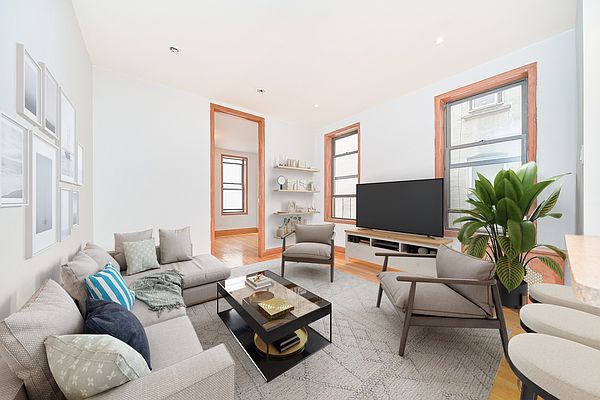 706 Amsterdam Avenue 2Rn, Upper West Side, Upper West Side, NYC - 2 Bedrooms  
1 Bathrooms  
4 Rooms - 