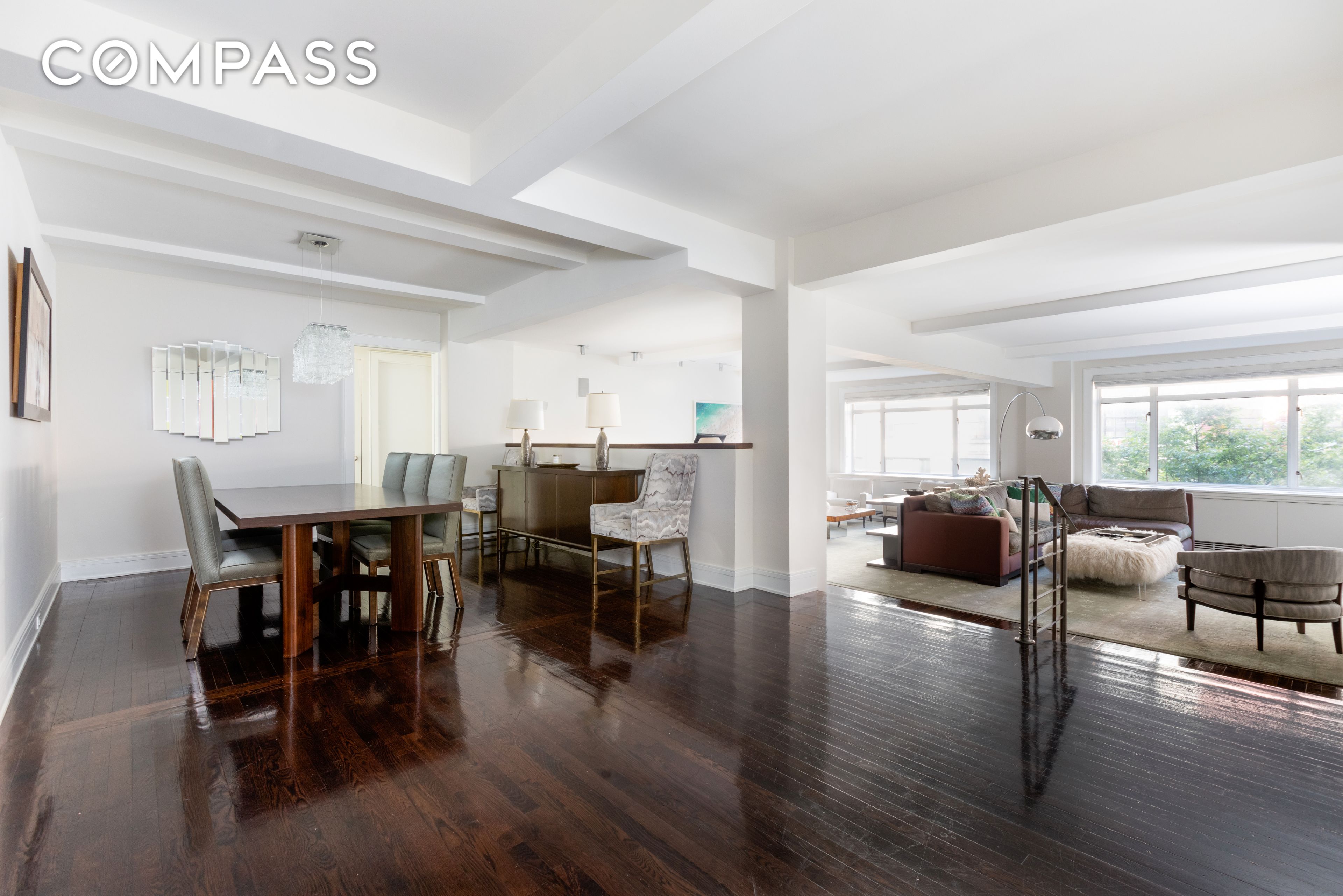 170 East 77th Street 5A, Lenox Hill, Upper East Side, NYC - 4 Bedrooms  
4 Bathrooms  
8 Rooms - 