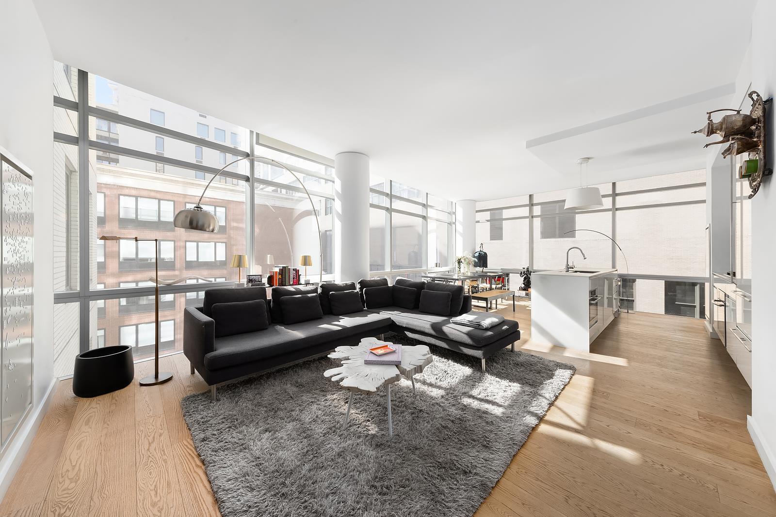 1 York Street 5G, Tribeca, Downtown, NYC - 2 Bedrooms  
2 Bathrooms  
4 Rooms - 