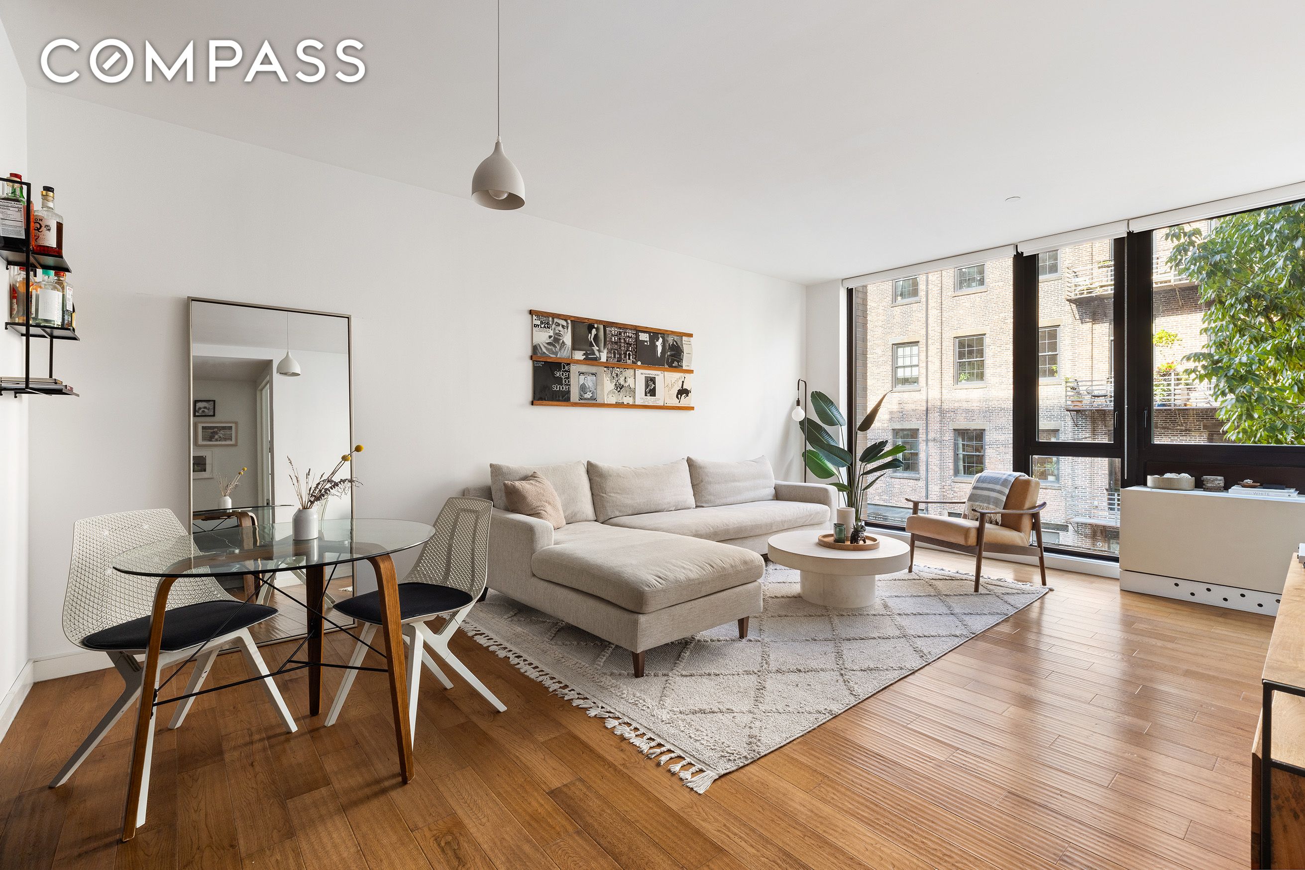 70 Berry Street 3E, Williamsburg, Brooklyn, New York - 1 Bedrooms  
1 Bathrooms  
3 Rooms - 