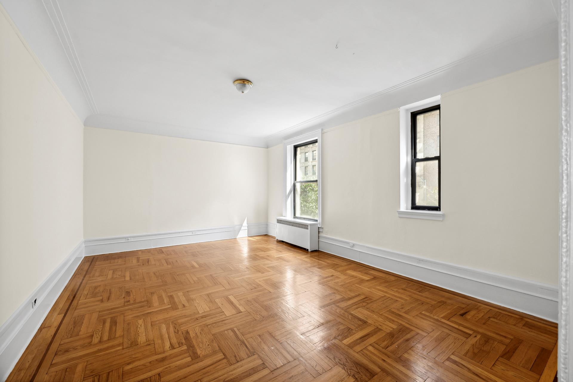 401 West End Avenue 2D, Upper West Side, Upper West Side, NYC - 1 Bedrooms  
1 Bathrooms  
3 Rooms - 