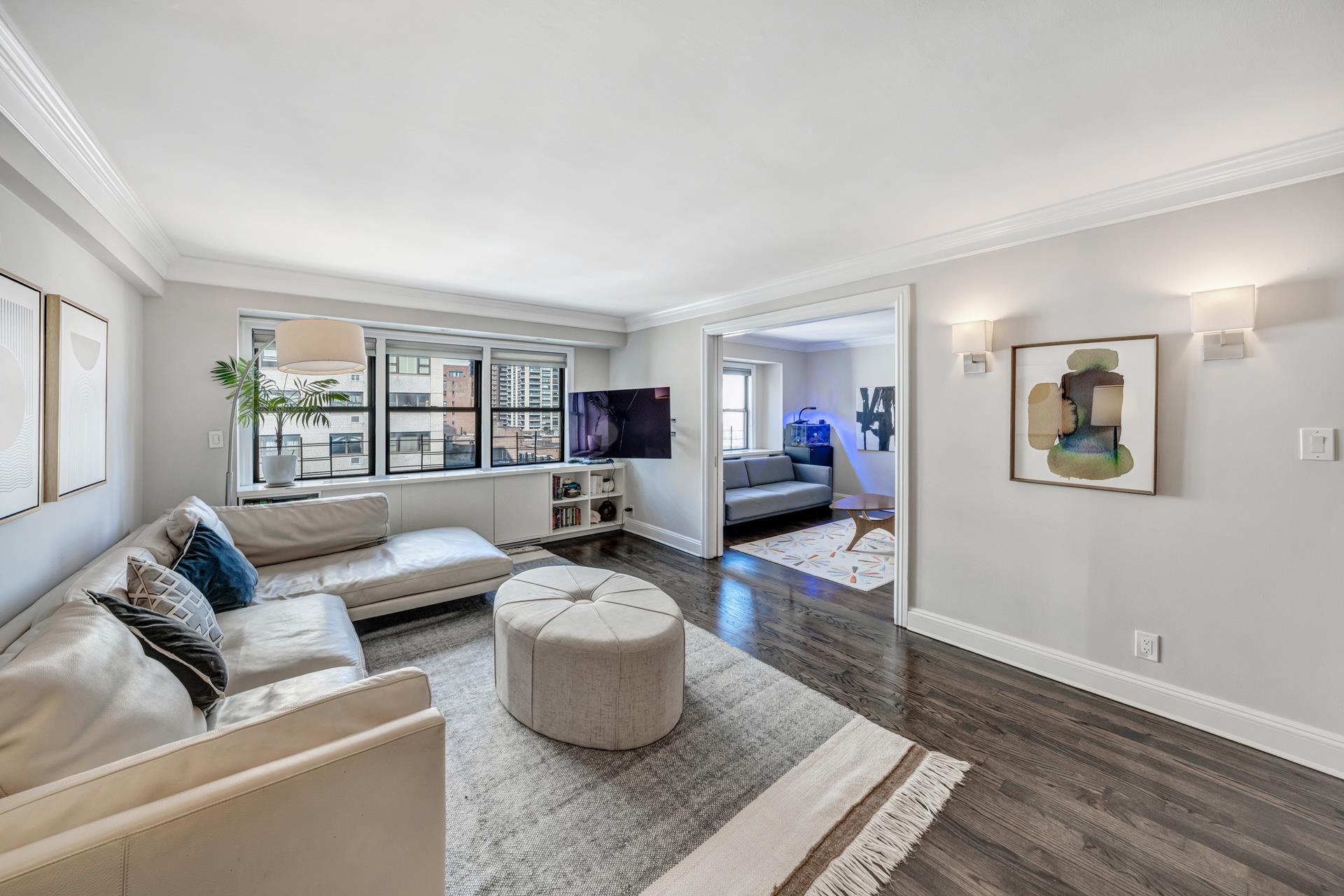 411 East 57th Street 11Ab, Sutton Place, Midtown East, NYC - 3 Bedrooms  
3 Bathrooms  
7 Rooms - 