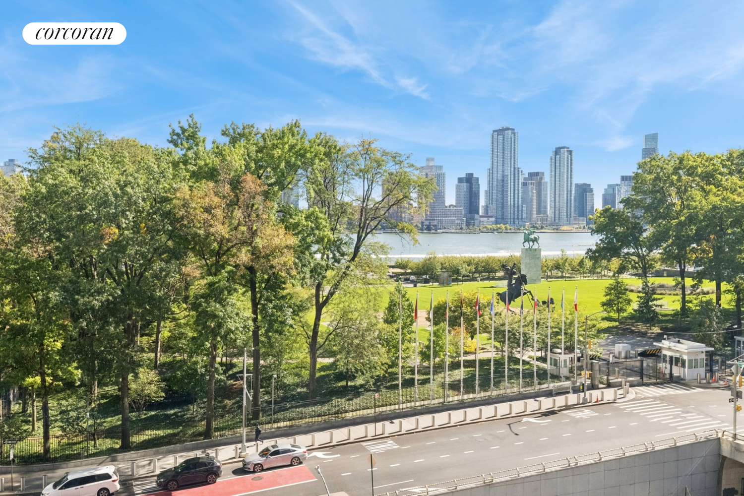 845 United Nations Plaza 7B, Turtle Bay, Midtown East, NYC - 1 Bedrooms  
1.5 Bathrooms  
2 Rooms - 