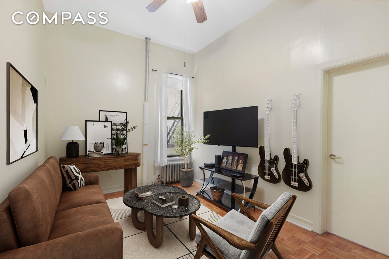 206 West 121st Street C, Harlem, Upper Manhattan, NYC - 1 Bedrooms  
1 Bathrooms  
3 Rooms - 