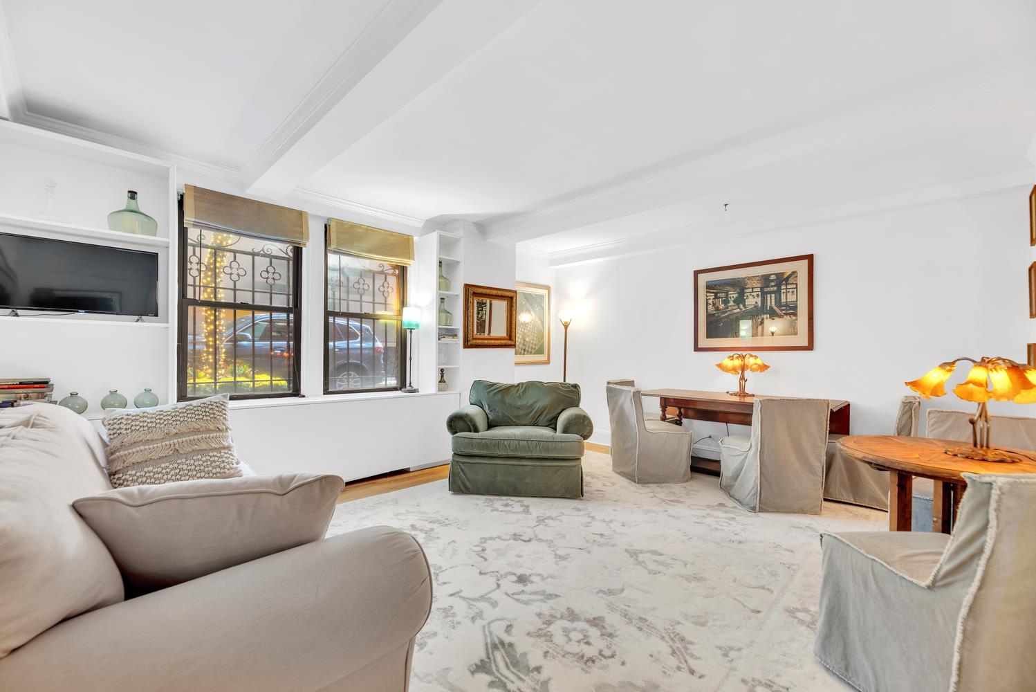 220 East 73rd Street 1Dd, Lenox Hill, Upper East Side, NYC - 1 Bedrooms  
1 Bathrooms  
4 Rooms - 