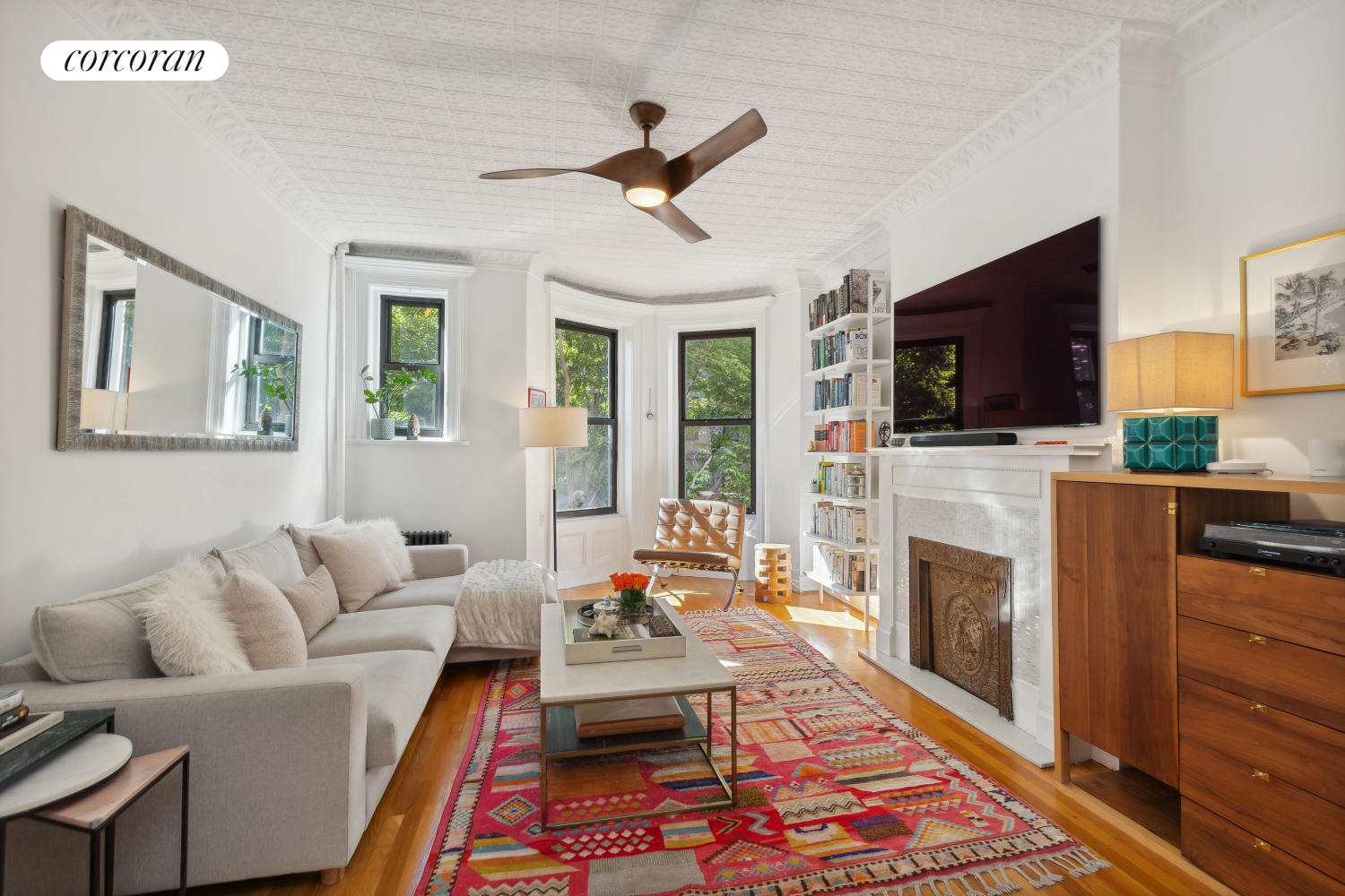 Photo 1 of 719 Carroll Street 2L, Park Slope, New York, $1,195,000, Web #: 1090106377